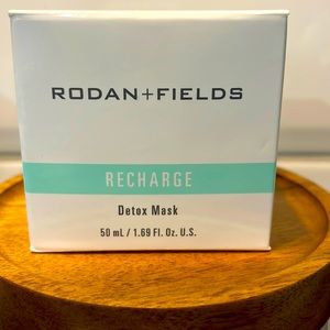 Rodan & Fields Recharge Detox Mask NIB